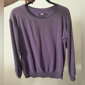 ♥️ 5x$15 Studded pullover sweater